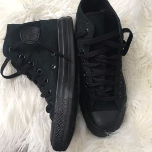 Black high top converse